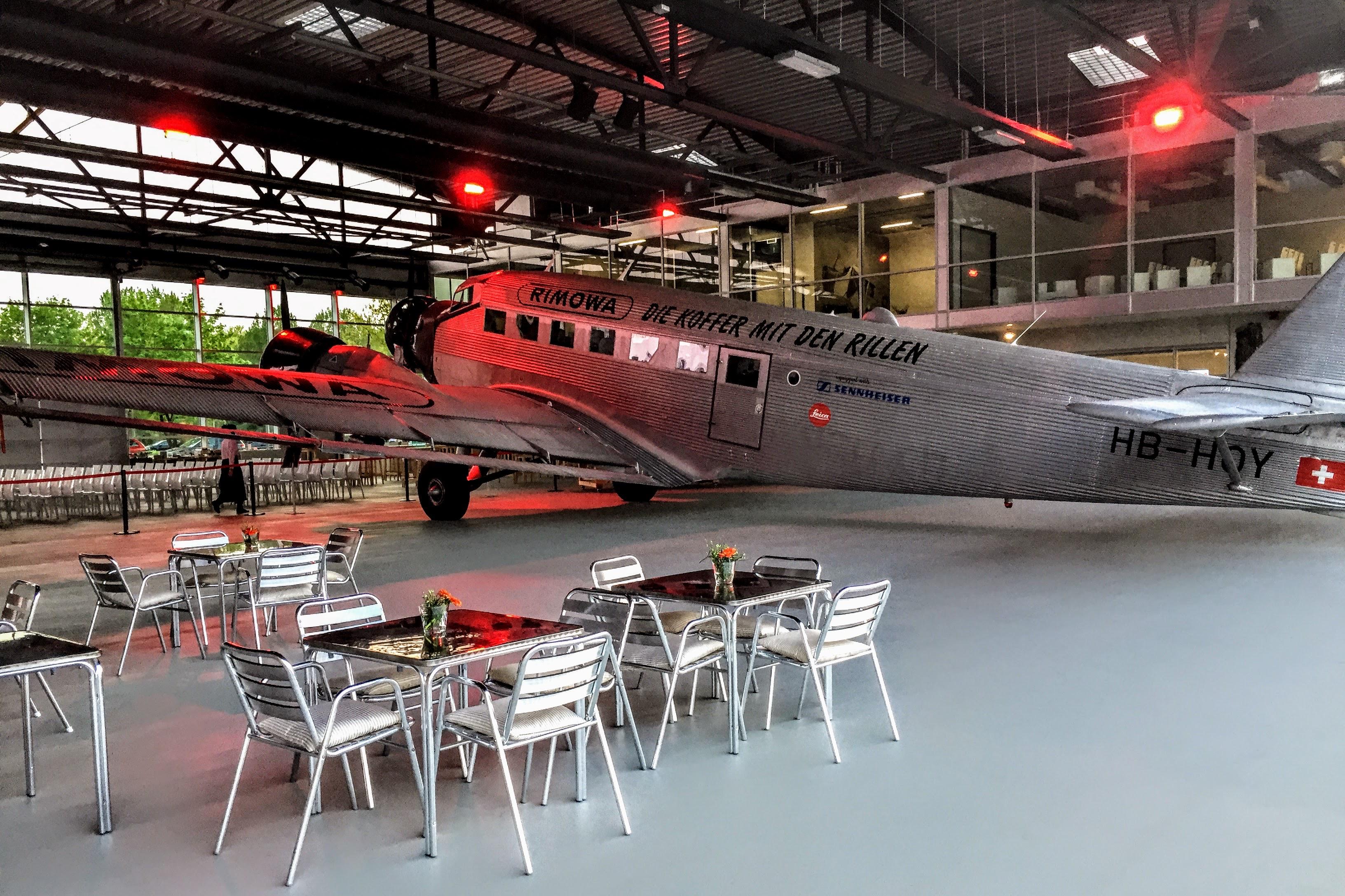135. Unsere Ju52 und der Hugo Junkers Hangar in Mönchengladbach  warten auf Besucher 2020